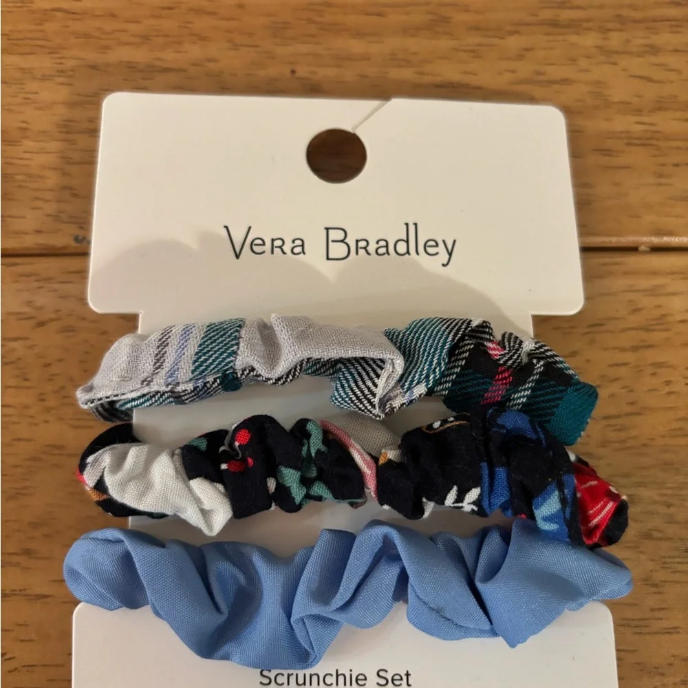 Vera Bradley Scrunchie Set of Three Blue Floral and Striped New